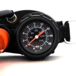 Pompe à Pied SKS Rennkompressor EVA - 16 Bar -Vélo Accessoires Rabais Pompe a pied SKS Rennkompressor Pied 3