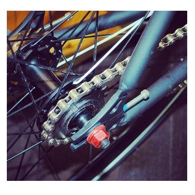 Point Boulon à Embase Crantée Pour Axe De Roue De Vélo 4 Point Boulon à Embase Crantée Pour Axe De Roue De Vélo – Image 2