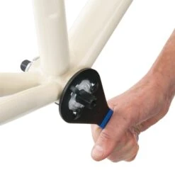 Park Tool Clé Pour Cuvettes 6 Crans De Boitier De Pédalier BBT-4 ParkTool -Vélo Accessoires Rabais cle boitier pedalier bbt 4 park tool 3