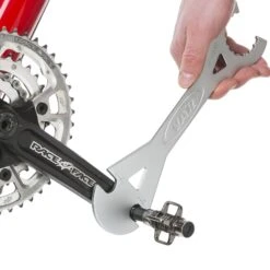 Clé à Pédale Et Boitier De Pédalier BP-60000-C Var -Vélo Accessoires Rabais cle pedales boitier oedalier var bp 60000 c 4