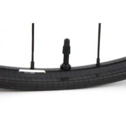 Roues Vélo Gravel Zipp 101 XPLR - Carbon Tubeless Cent. Lock 700 -Vélo Accessoires Rabais roues velo gravel zipp 101 xplr carbon tubeless cent lock 700 full 5