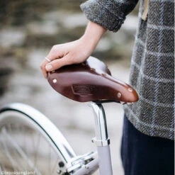 Selle Vélo Cuir Brooks B17 Short Standard Classic Pour Femme -Vélo Accessoires Rabais selle velo cuir brooks b17 short standard classic pour femme full 5